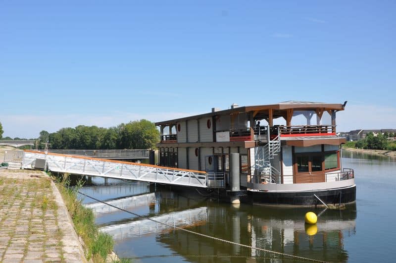 Le BateauLavoir La Loire à Vélo