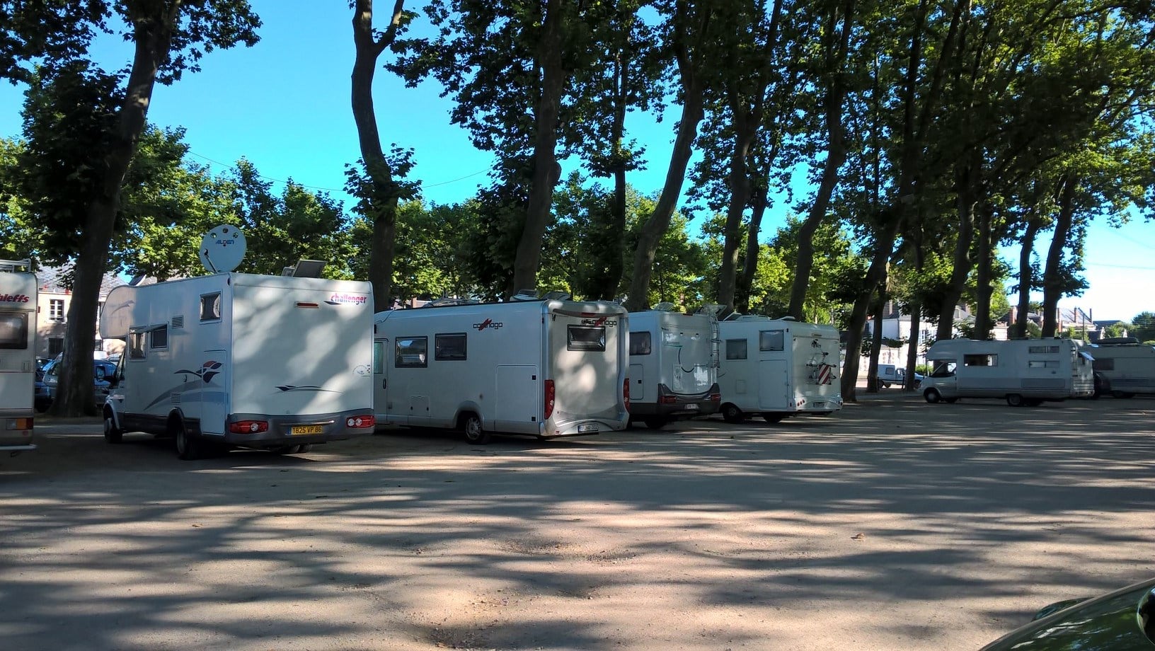 Aire Camping Car Le Long De La Loire